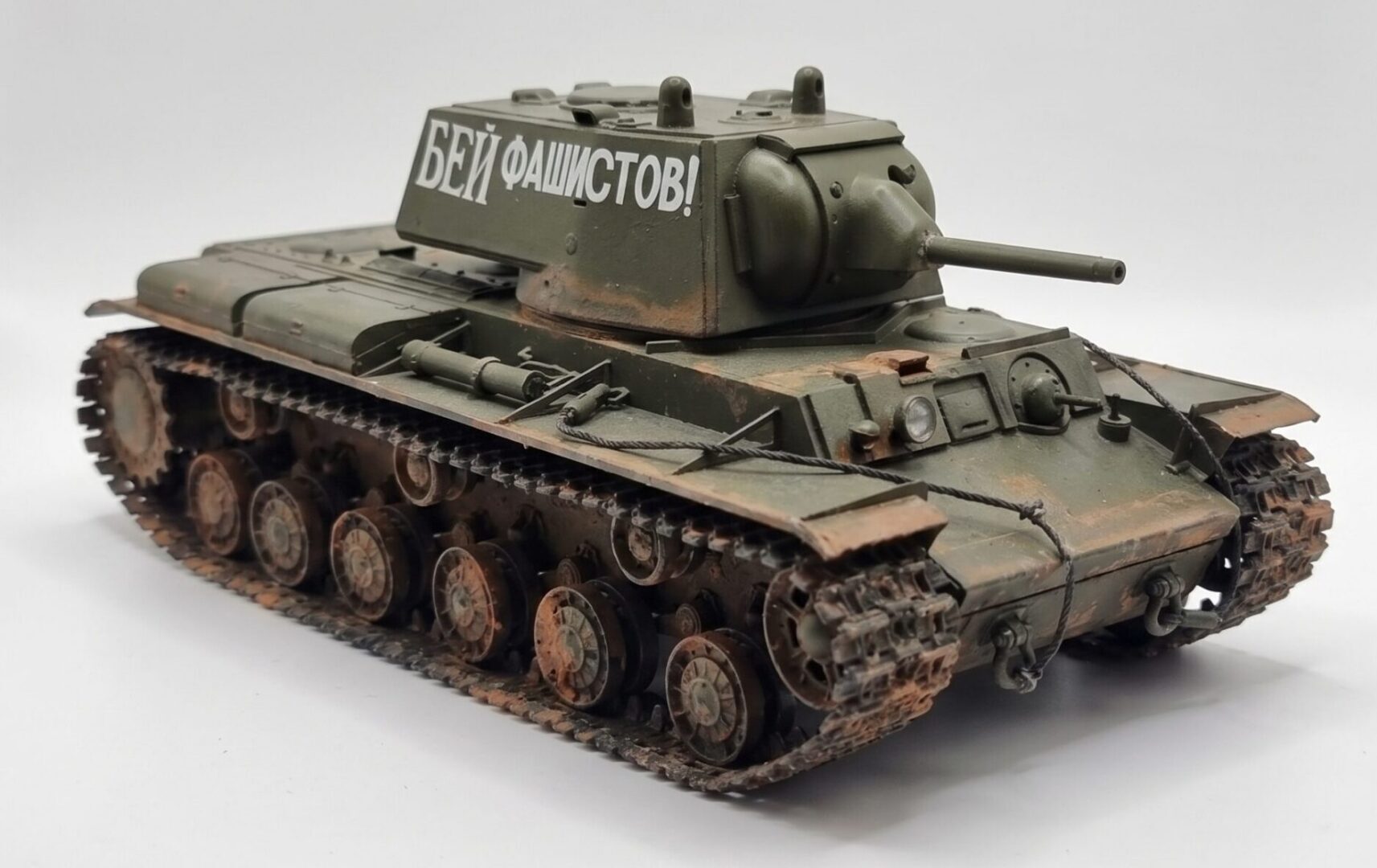 КВ-1 образца 1940 года, Вид спереди